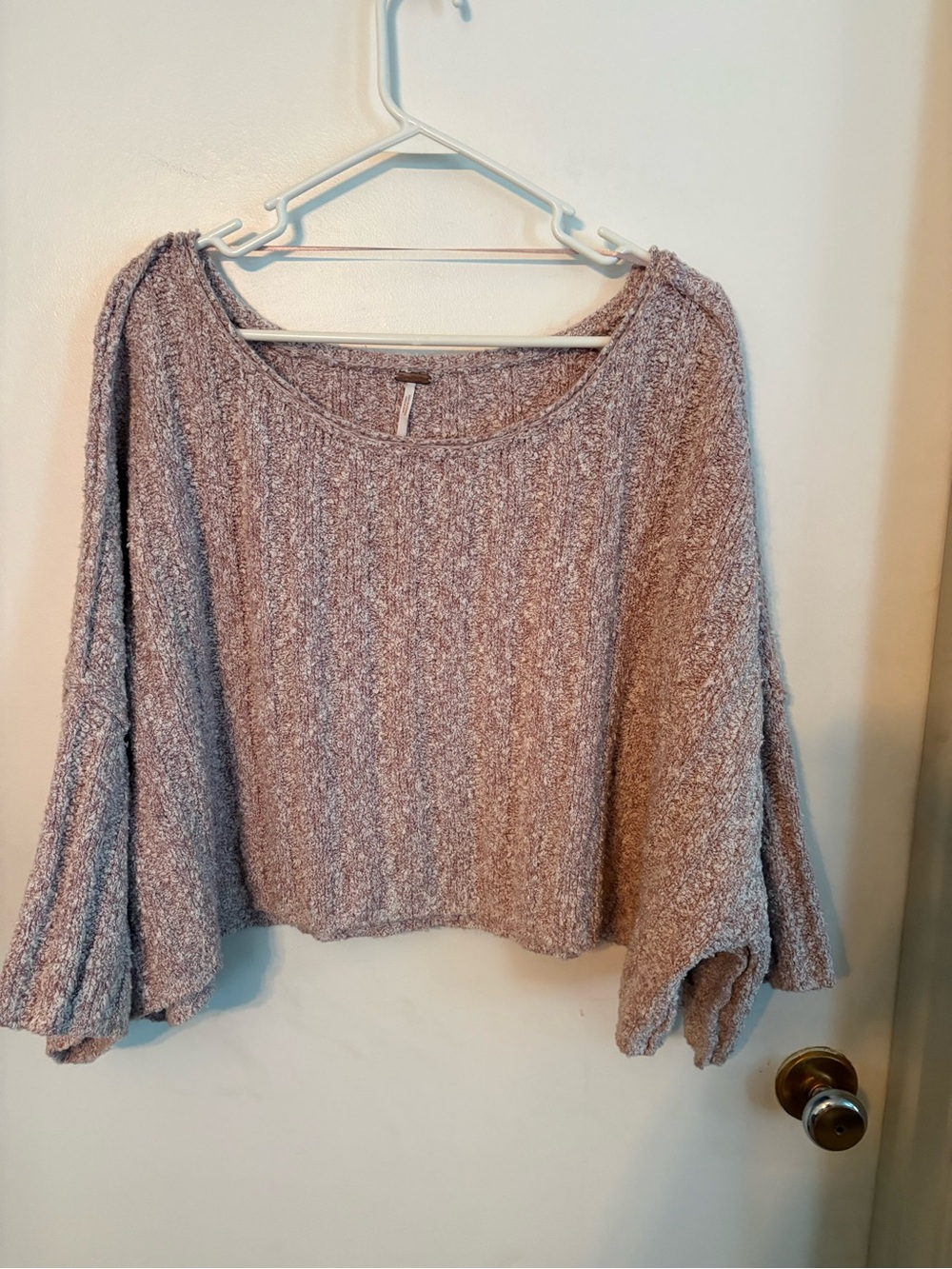 Free People Cozy oversized  Knit Women's cropped Sweater size medium